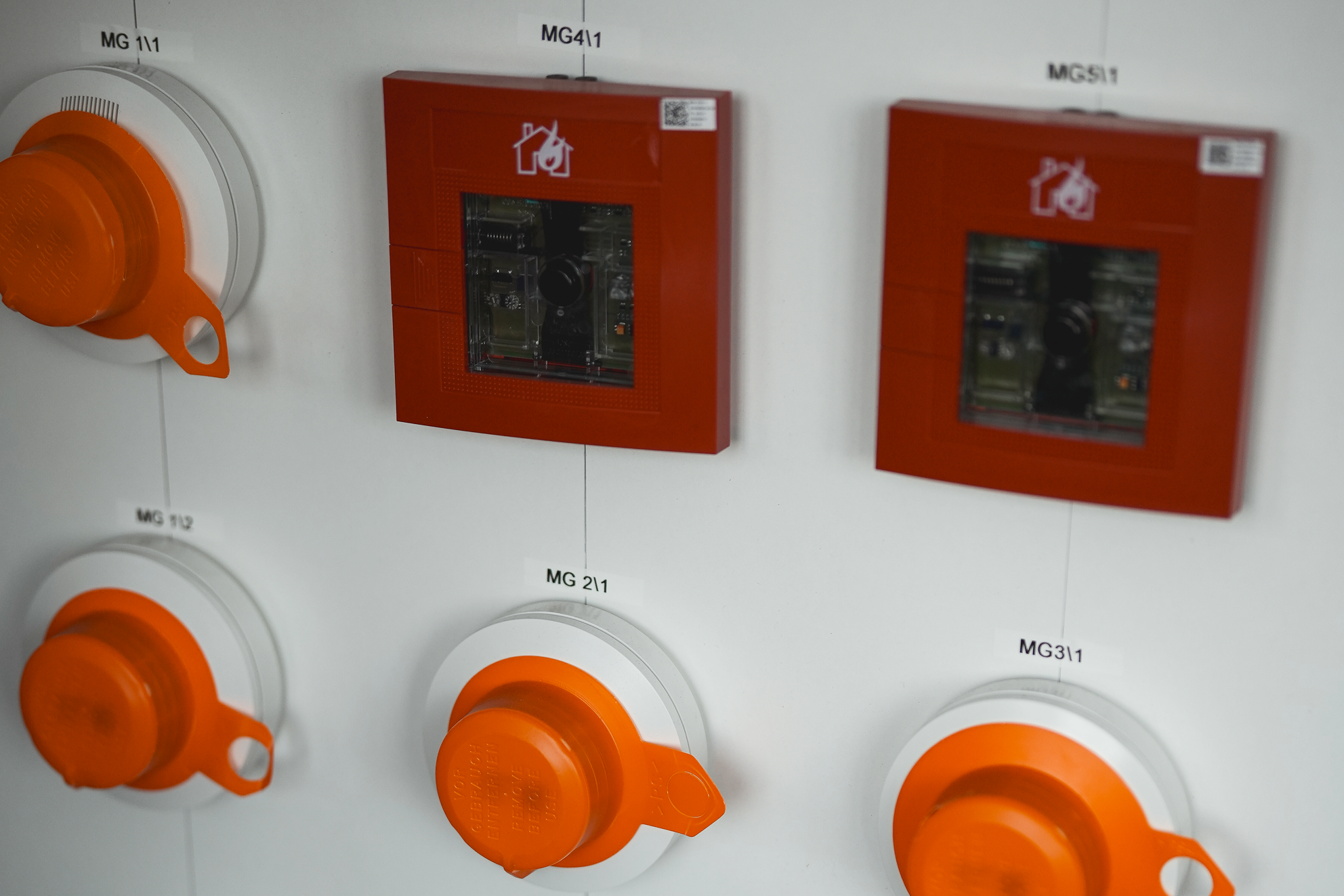 Manueller Druckknopfmelder zur Alarmierung einer Brandmeldeanlage
